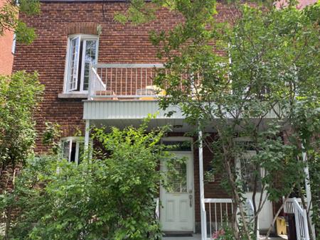 Grand 7/2 à Louer Dans Villeray