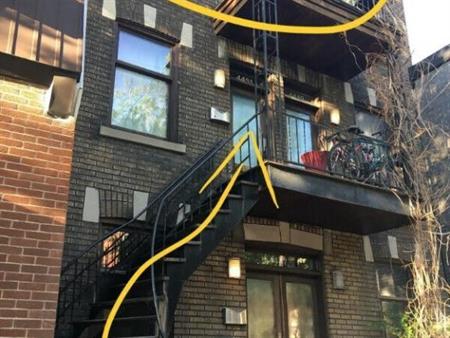 Magnifique, Lumineux, Grand 5 1/2 avec terrasse. Disponible