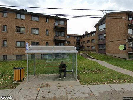 2 CH - 1 SDB - Dorval - $1,450 /mo