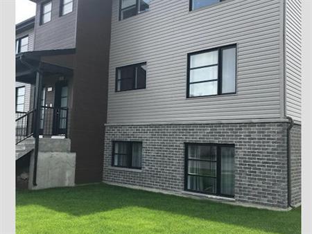Logement 4 1/2 Granby