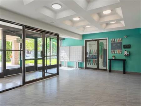 1 room apartment of 49m² in Montreal
