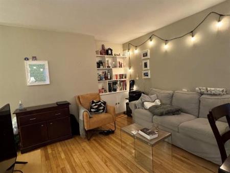 1 CH - 1 SDB - Montréal - $1,195 /mo