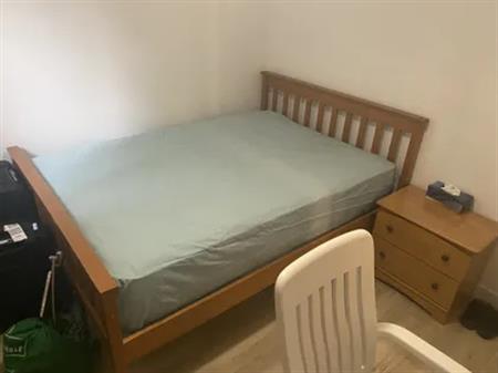 1 room of 35m² in Quebec