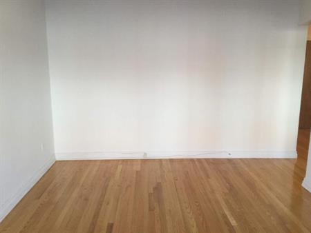 1 CH - 1 SDB - Côte Saint-Luc - $1,350 /mo