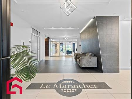 Appartement Saint-Lin/Laurentides À Louer