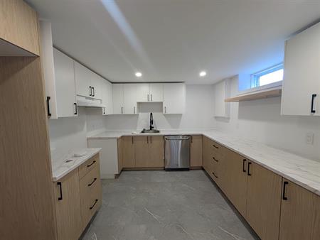 2 CH - 1 SDB - Saint-Jérôme - $1,450 /mo
