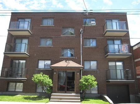 Lachine Ravissant appartement 4 1/2 Possibilité de stationnement