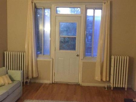 3 CH - 1 SDB - Montréal - $1,995 /mo