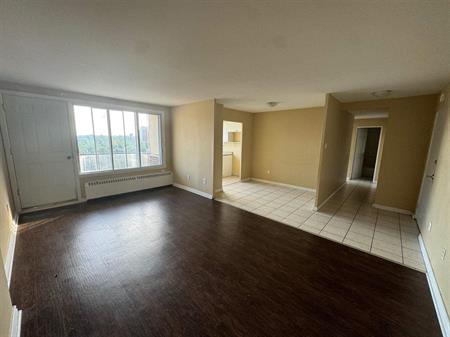 2 CH - 1 SDB - Montréal - $1,645 /mo