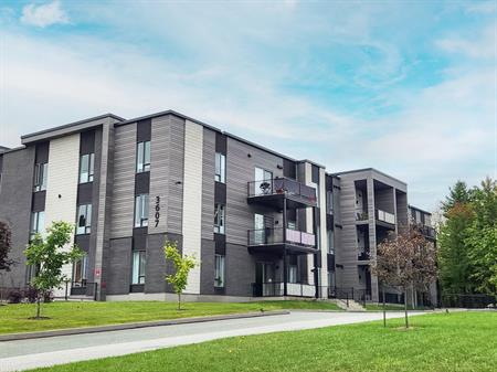 4 ½ HAUT DE GAMME |MCCREA|DÈS MAINTENANT