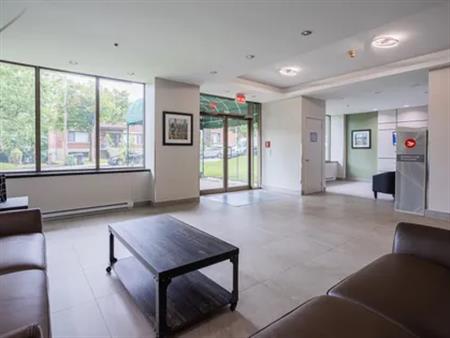 1 room apartment of 92m² in Montreal