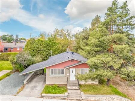 1 room apartment of 57m² in Sherbrooke
