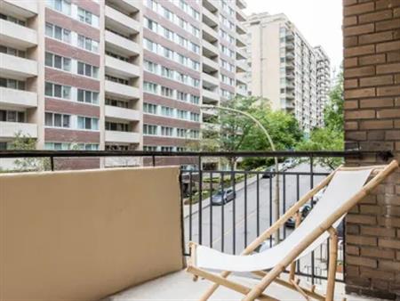 1 room of 58m² in Montreal
