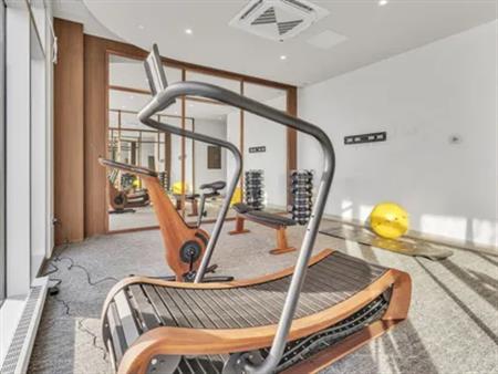1 room apartment of 114m² in Montreal