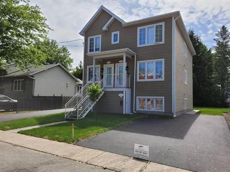 Chaleureux logement (4 1/2) à louer à Mcmasterville
