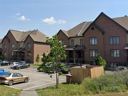 (Gatineau) Très Beau 2 Chambres