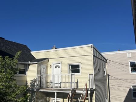 Beau Logement 2Ch. - Hull