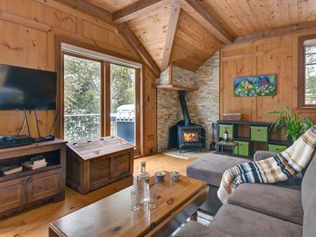 Loft champêtre au bord de l'eau à la Minerve