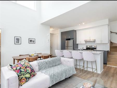 4 1/2 Condo Lumineux (cession De Bail)