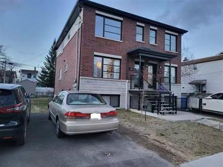 Dernier étage Du Triplex - Longueuil