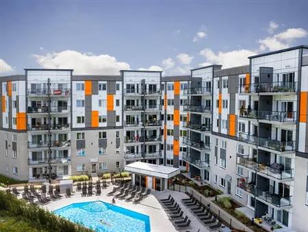 1 room apartment of 68m² in Quebec