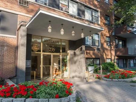 1 room apartment of 41m² in Westmount