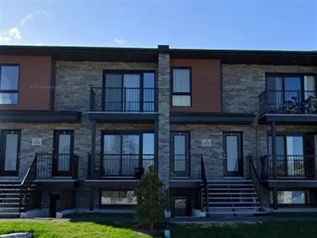 5 rooms apartment of 111m² in Gatineau