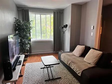4 rooms apartment of 72m² in Montreal