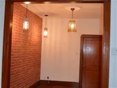 4 rooms apartment of 69m² in Montreal