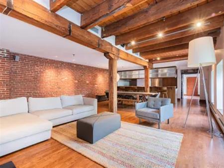 5 rooms apartment of 149m² in Montreal