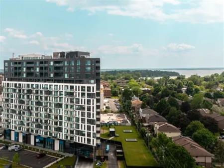 3 rooms apartment of 89m² in Dorval