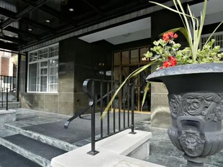 1 room apartment of 152m² in Montreal