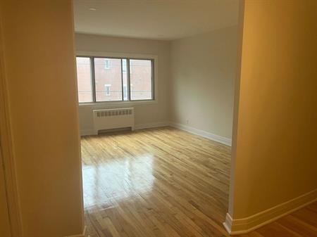 Appartement à louer – 5940 Monkland,au cœur de NDG, Un charmant 3 ½ est maintenant disponible