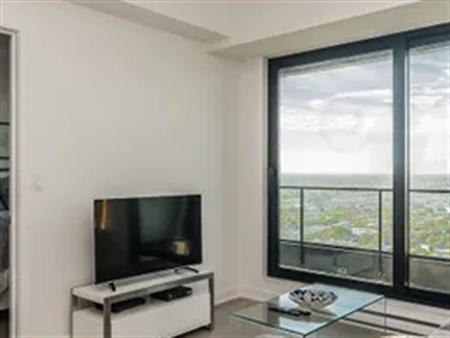 2 rooms apartment of 70m² in Dorval