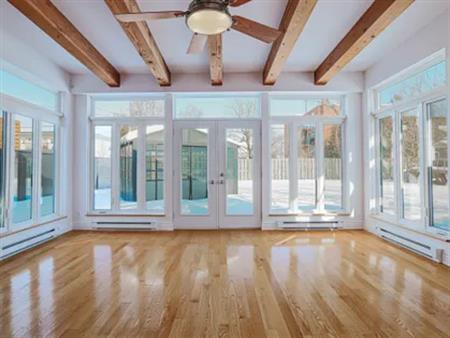 8 rooms apartment of 123m² in Longueuil