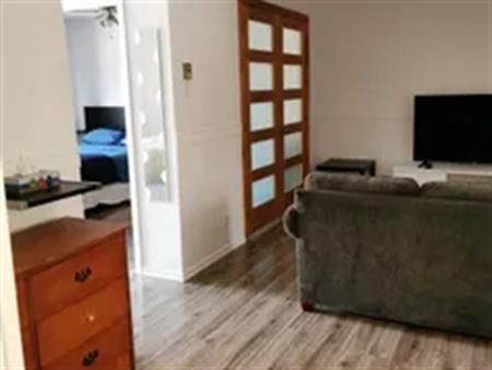 6 rooms apartment of 98m² in Montreal