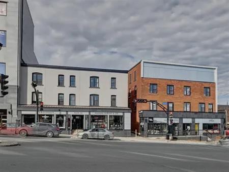 3 rooms apartment of 73m² in Sherbrooke
