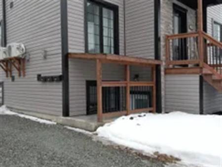 4 rooms apartment of 93m² in Sherbrooke