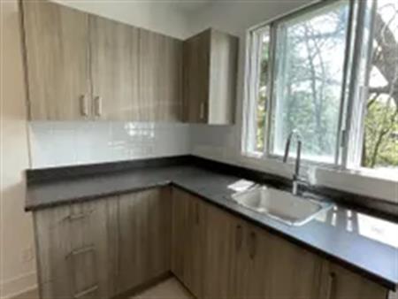 4 rooms apartment of 65m² in Longueuil