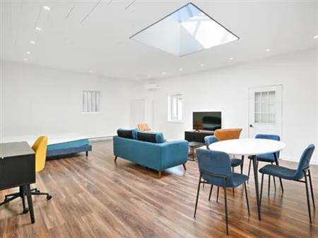 1 room apartment of 64m² in Montreal