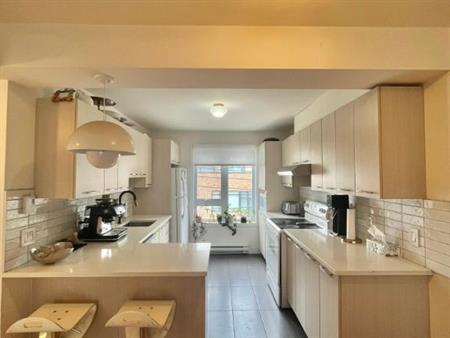 Appartement 3 Chambres à coucher - Lachine