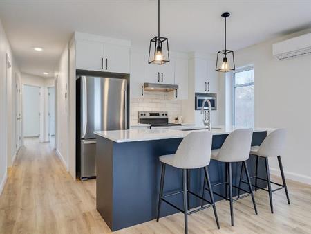 Magnifique 5 1/2 à louer - Dès maintenant - Ascot Corner