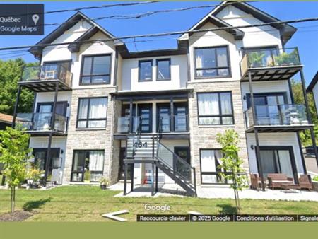 Grand 5 1/2 Sainte-Adèle Dernier étage