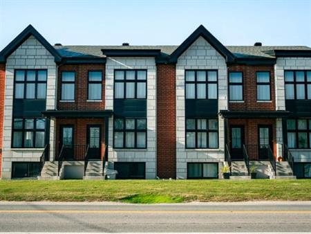 2 CH - 1 SDB - L'Assomption - $1,850 /mo