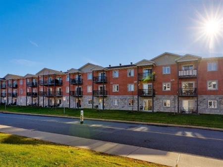 2 CH - 1 SDB - Richelieu - $1,495 /mo