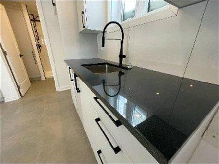 Logement 1 chambre et 1 salle de bain