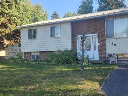 Maison a louer a Mont-Saint-Hilaire