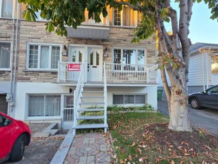 Grand 5 ½ rénové à louer à Pointe-aux-Trembles