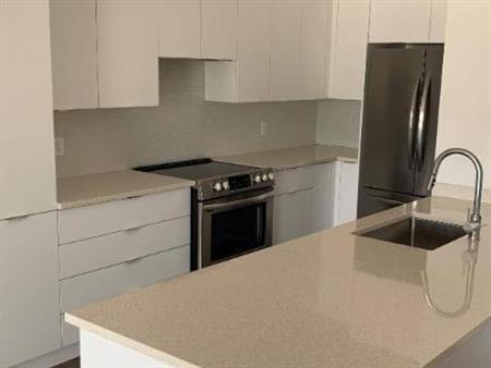 2 CH - 1 SDB - Montréal - $2,625 /mo