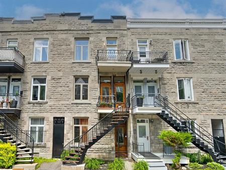 Maison Lumineuse 3 Chambres en plein Centre-Ville